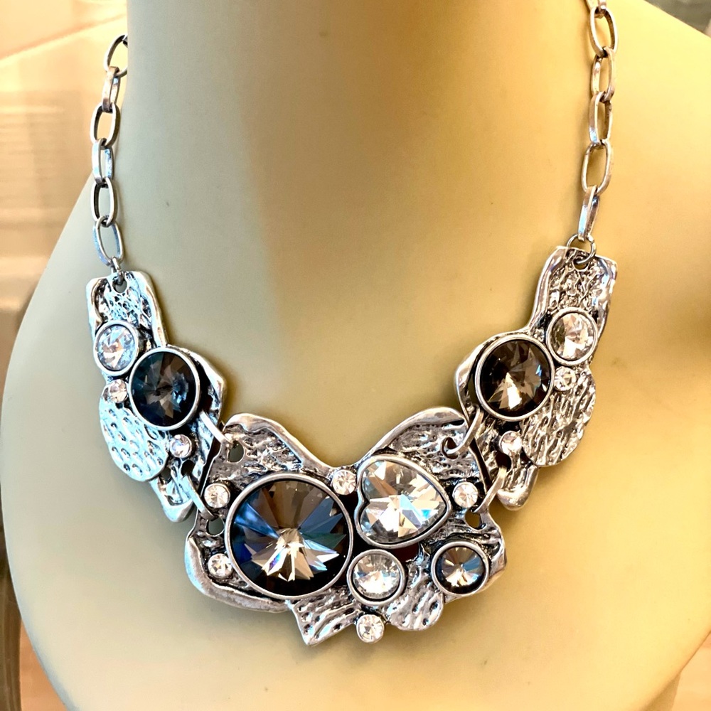 Fashion necklace